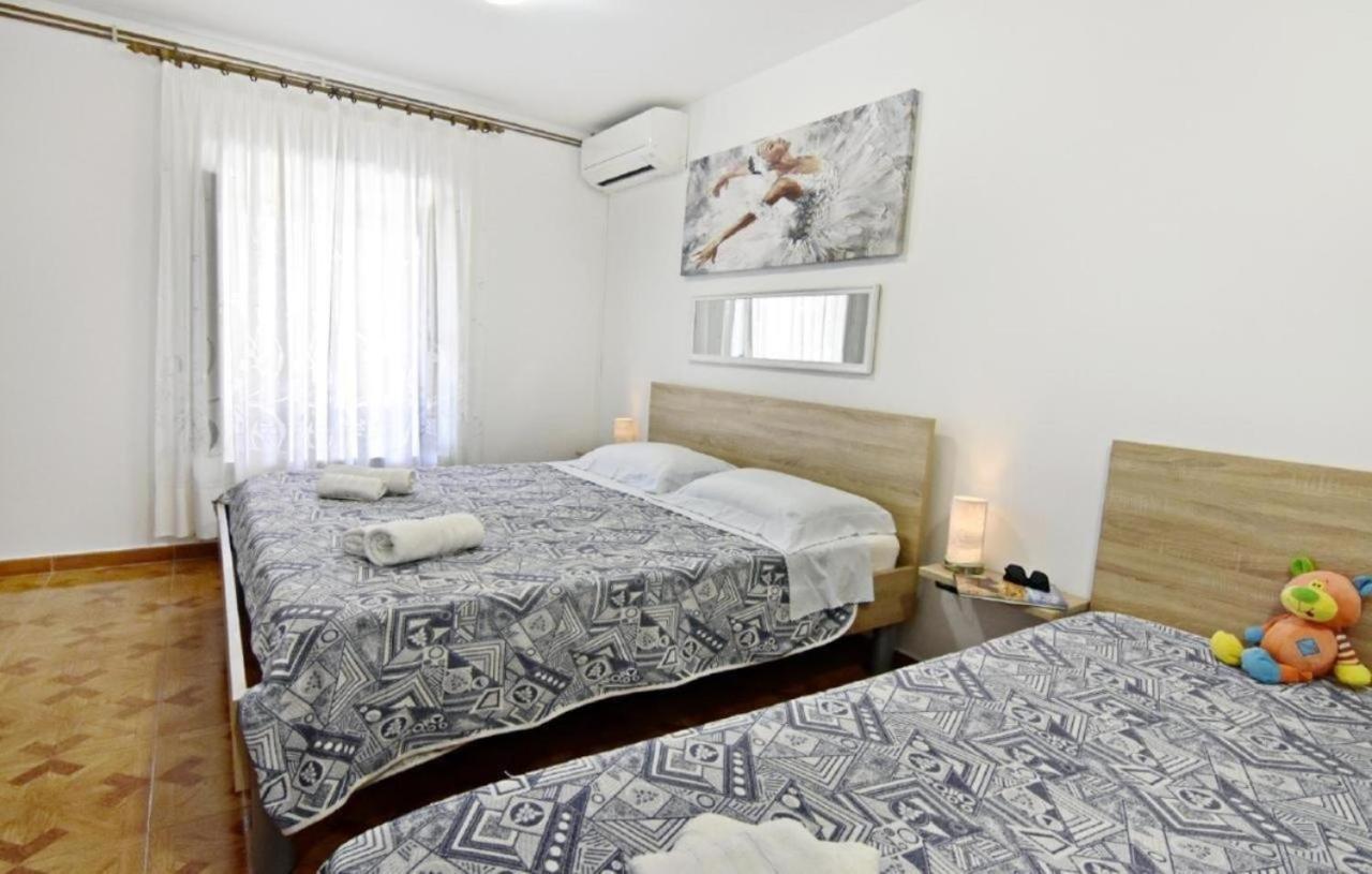 Apartmenst Saban 1709 Murine Exterior photo