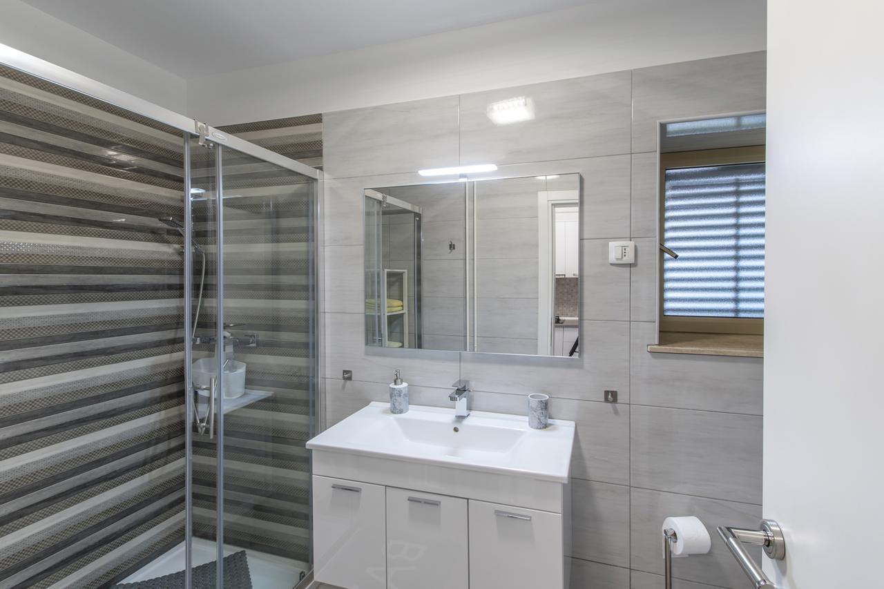 Apartmenst Saban 1709 Murine Exterior photo